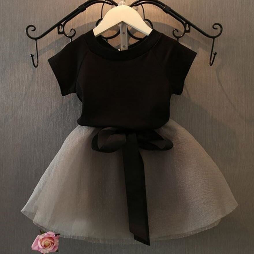 Girls' Short Sleeve And Gauze Skirt Suit
