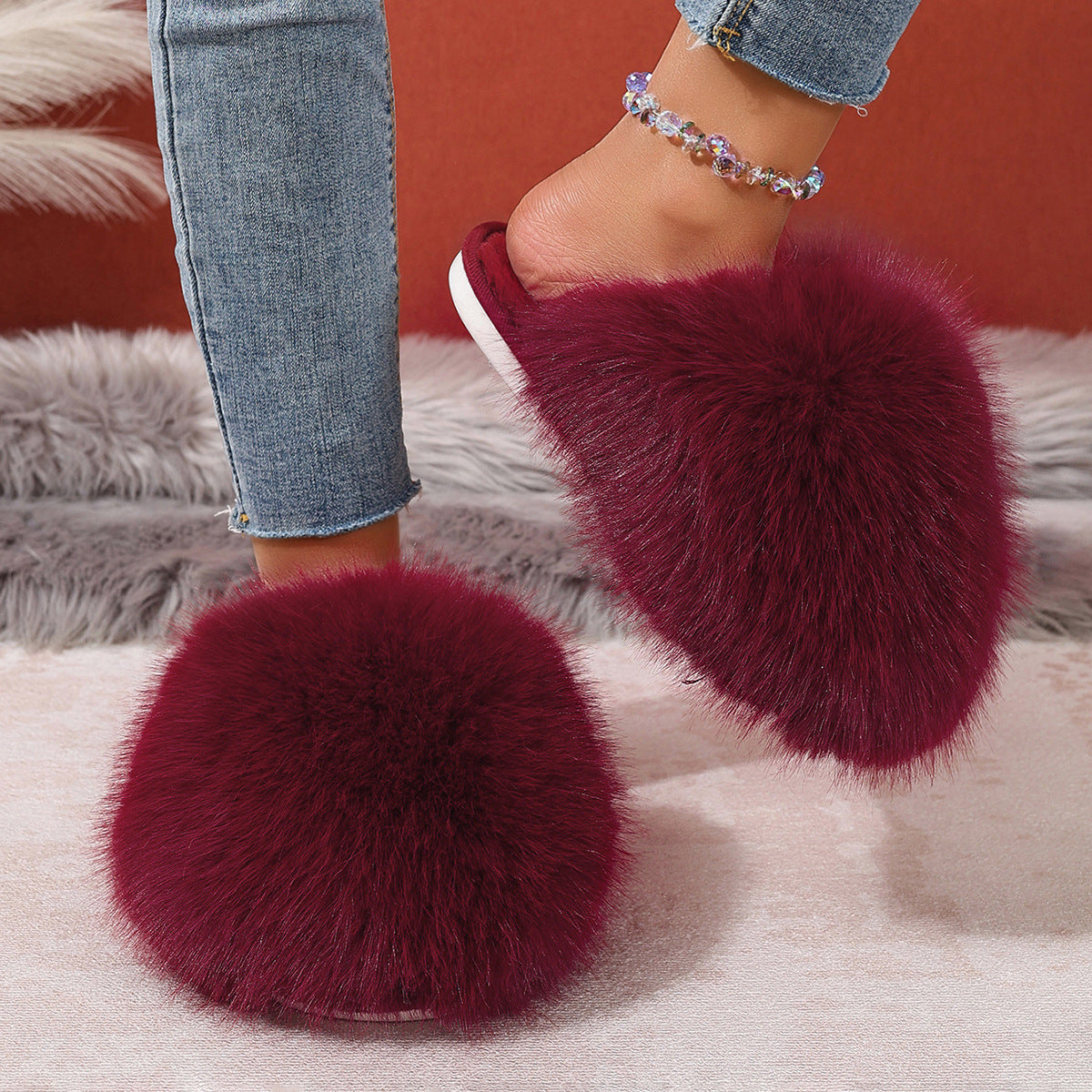 Women's Plus-size Solid Color Fluffy Big Furry Slippers