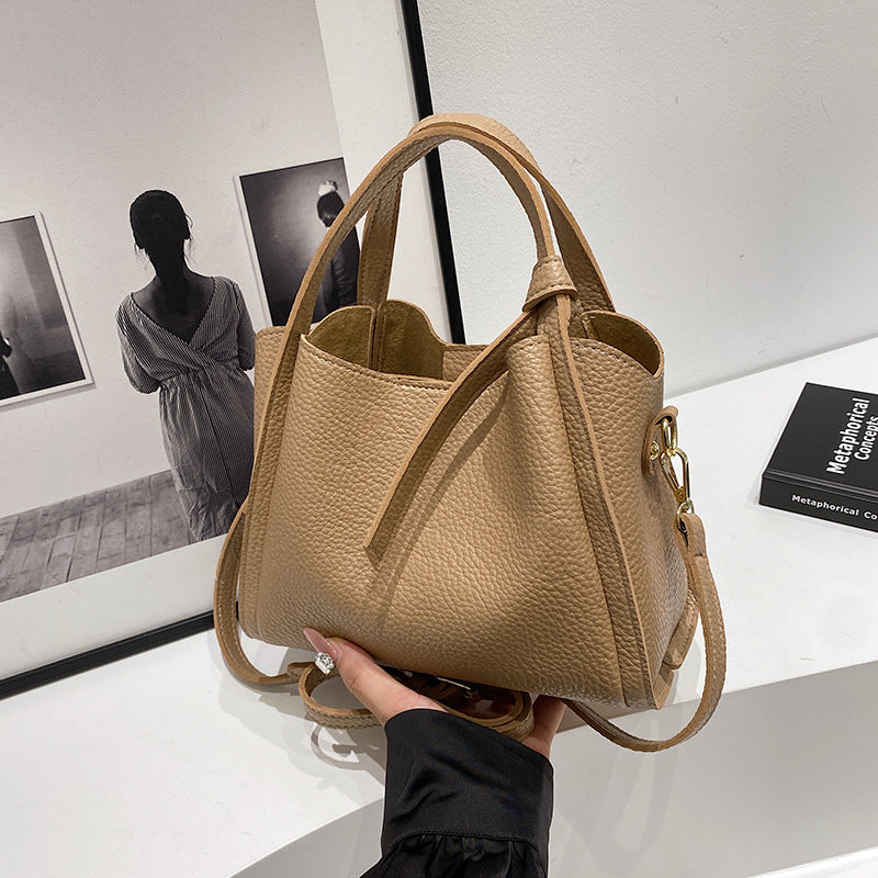 Korean Style Ins New Hong Kong Style Personalized Simple One-shoulder Underarm Bucket Bag Vegetable Basket Retro Crossbody Bag