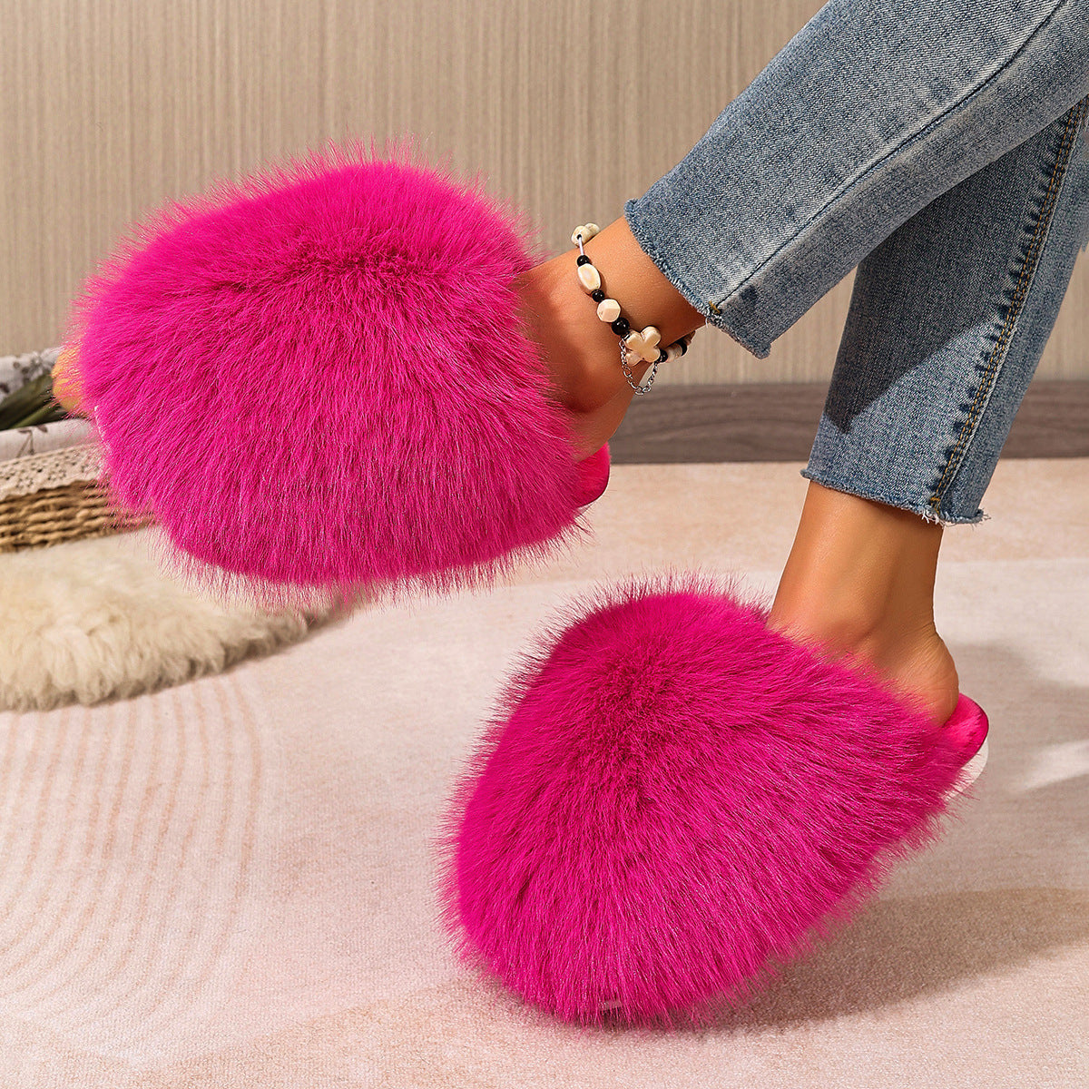 Women's Plus-size Solid Color Fluffy Big Furry Slippers