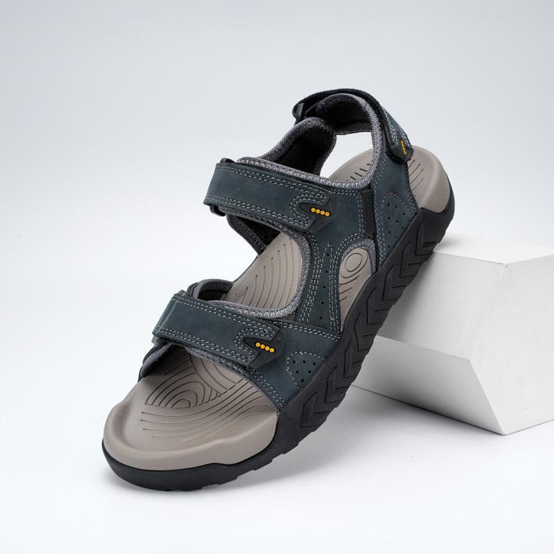 Men's Sports Breathable Beach Sandals Outdoor Sandals   (Available)