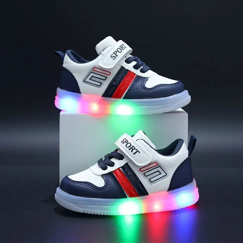 Boys Sneakers Sensor Lights Luminous Board Shoes Lightweight Skateboard Sneaker Kids Toddler Shoe Girls Walking Sport Footwear