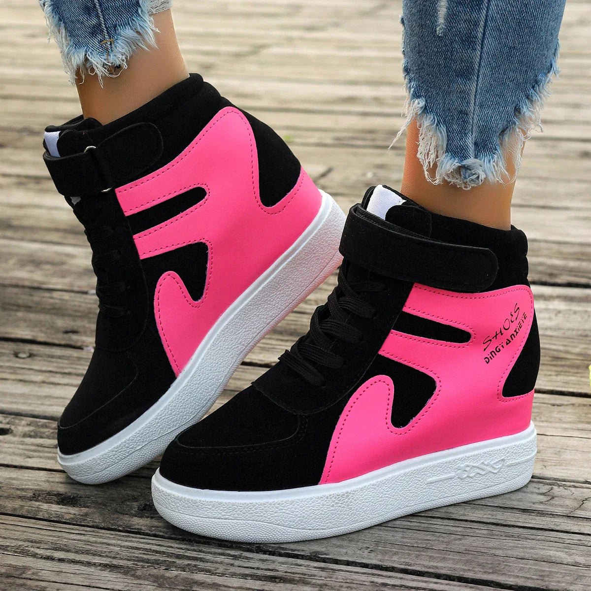 Sneakers Women New High Top Platform Casual Wedges Sneakers Autumn Winter Female Black Internal Increase Vulcanize Women Shoes