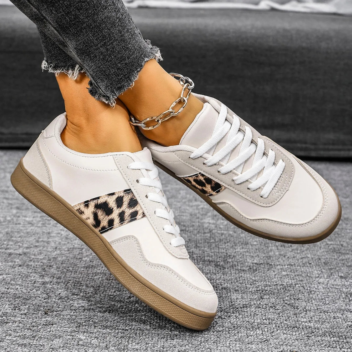 Women Sneakers 2025 New Fashion Luxury Designer Shoes for Women Brand Classical Outdoor Casual Sneakers Women Zapatos De Mujer