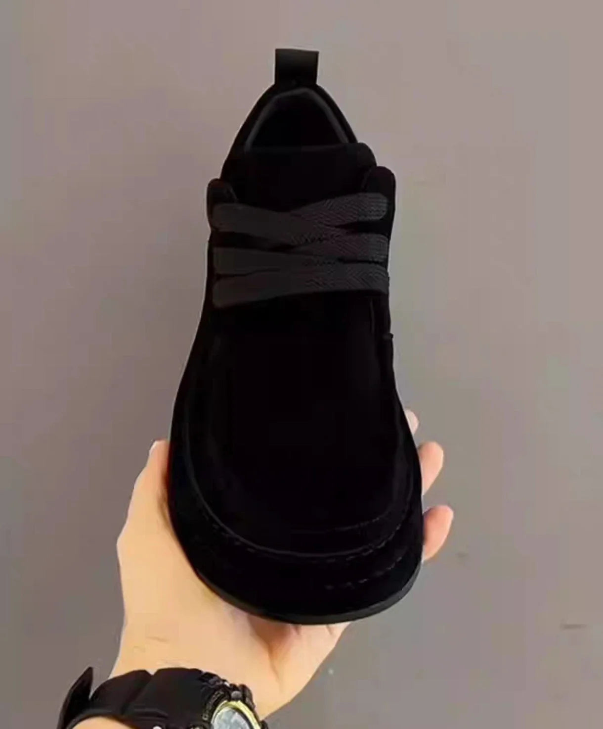 Men's Shoes Are Fashionable Brown Casual Shoes Made of Durable Suede Material Comfortable Walking Shoes Suitable for Daily Wear   (Available)