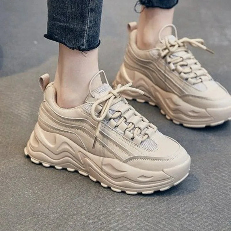 Women's Sneakers Trend Height Increasing Platform Shoes Breathable Casual Sports Shoes for Women Black Vulcanized Shoes Sneakers