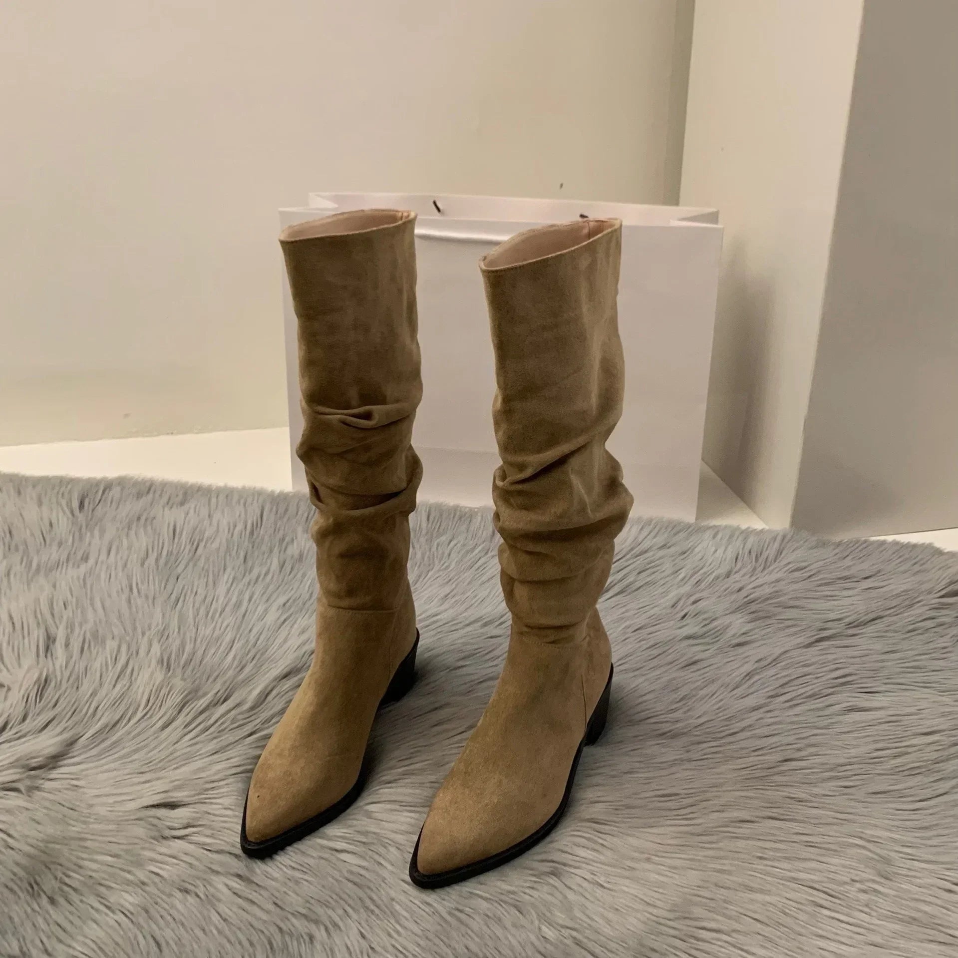 Women's Suede High-heeled Boots for Autumn and Winter 2025, New Plush Pointed Stacking Boots, Fashionable Outdoor Knight Boots