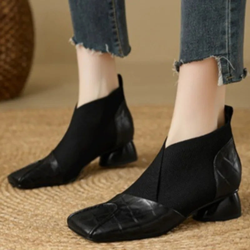 Fashion Short Boots for Women2025Autumn New Professional French Square Toe Square Heel Versatile Lightweight Chelsea Boots Trend