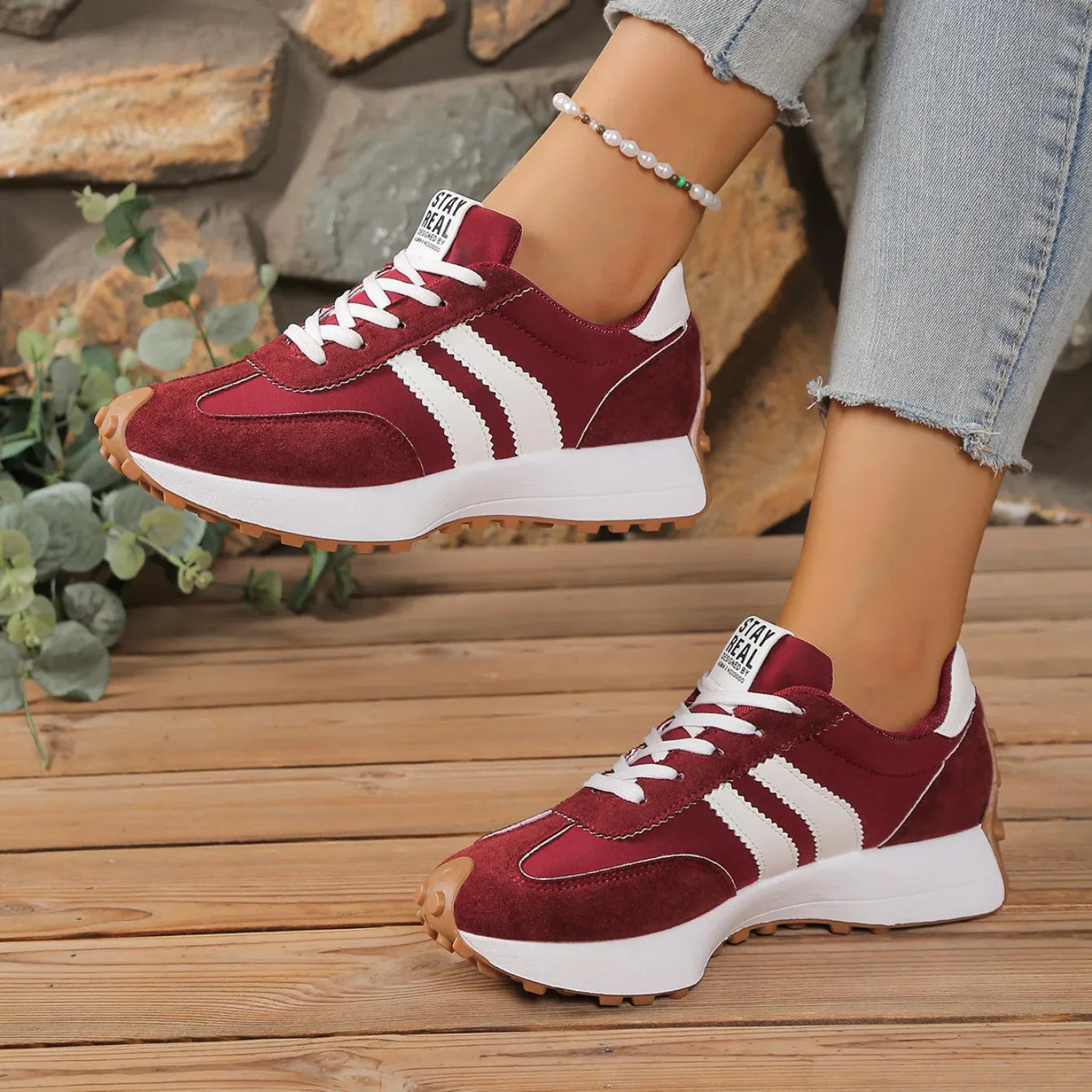 Women Sneakers Retro Casual Flat Bottom Round Toe Sports Shoes Spring Autumn New Style Versatile Fashionable Designer Shoes