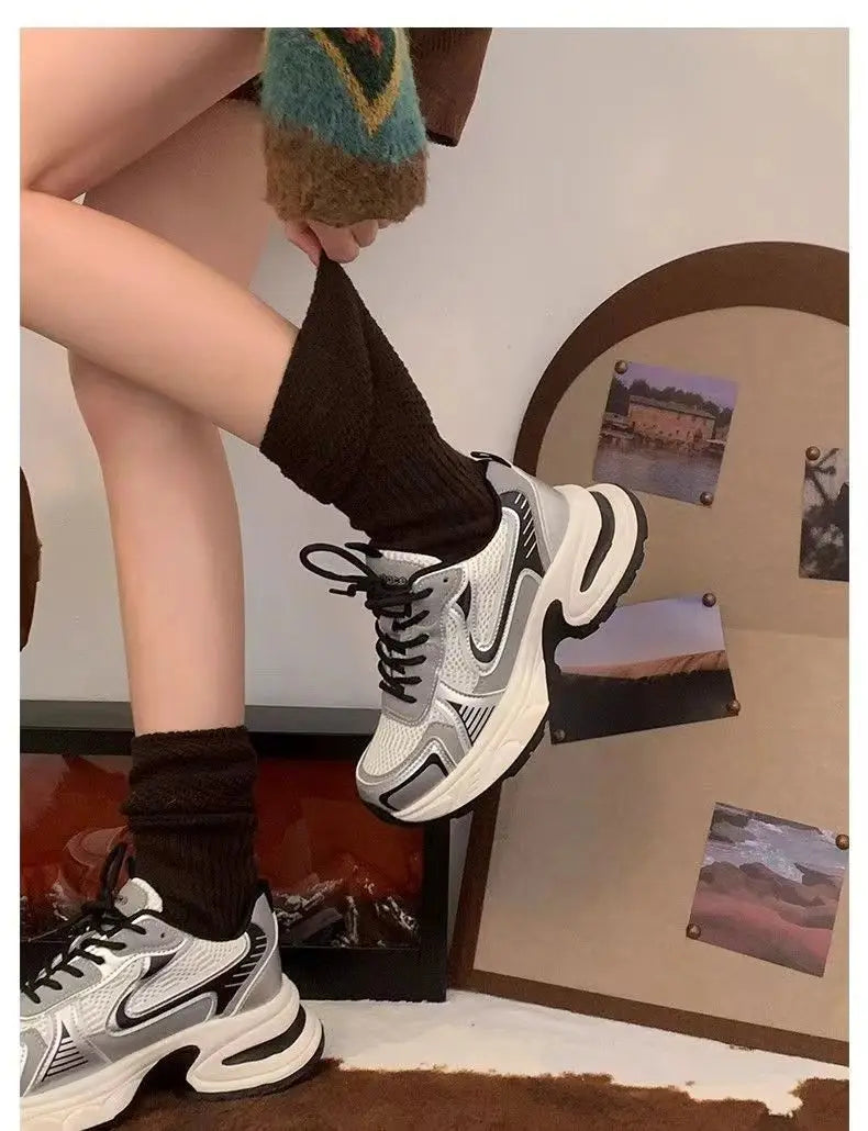 Women's Fashion Sneakers 2025 New Casual Running Sneakers Design Luxury Women's Shoes Breathable Tennis Shoes Platform Shoes