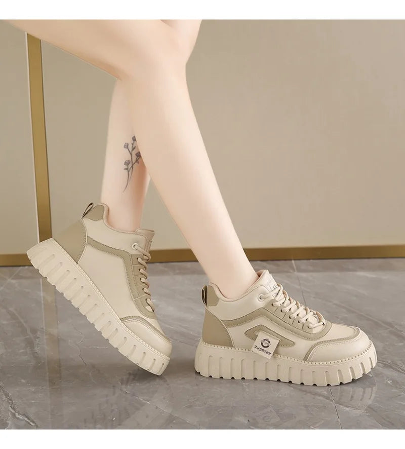 Women's Platform Sneakers Fashion High-top Casual Shoes for Women Lace Up Vulcanized Shoes Trendy Skateboard Shoes Zapatos Mujer