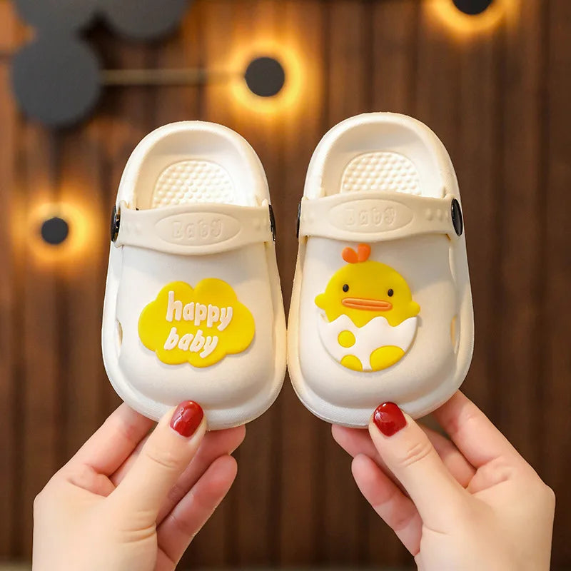 Children's Slippers - New Summer Cute Bear Design Soft-Sole Anti-Slip Indoor Bathroom Sandals for Baby Girls and Boys