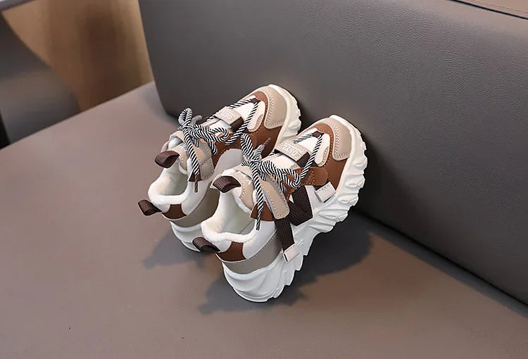 New Arrival Children Sneakers Pretty Silhouette Girl Running Shoes Pink Black Khaki Trendy Kids Shoes Boys Training Shoes