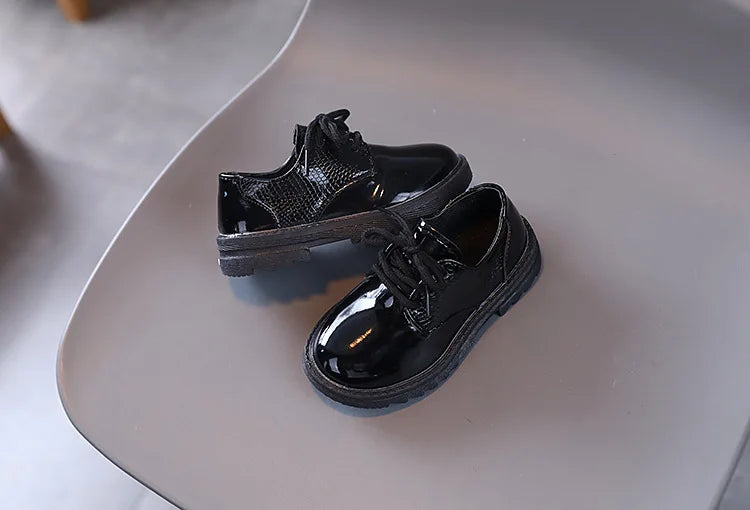 Boys Performance Leather Shoes Spring and Autumn New 2023 Britain Style All-match Black Children's Fashion Black Lace-up Simple