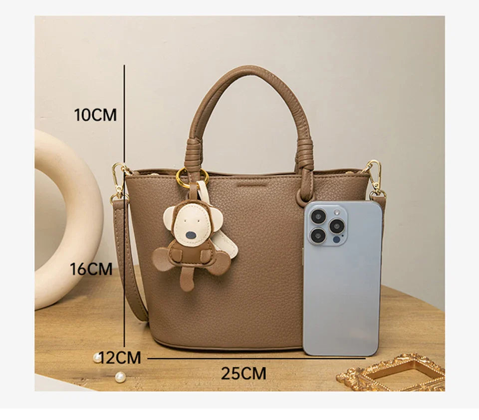 2024 New Bucket Bag for Women, Fashionable and Versatile, Handheld, Diagonal, High End, Single Shoulder, Small and Unique Design