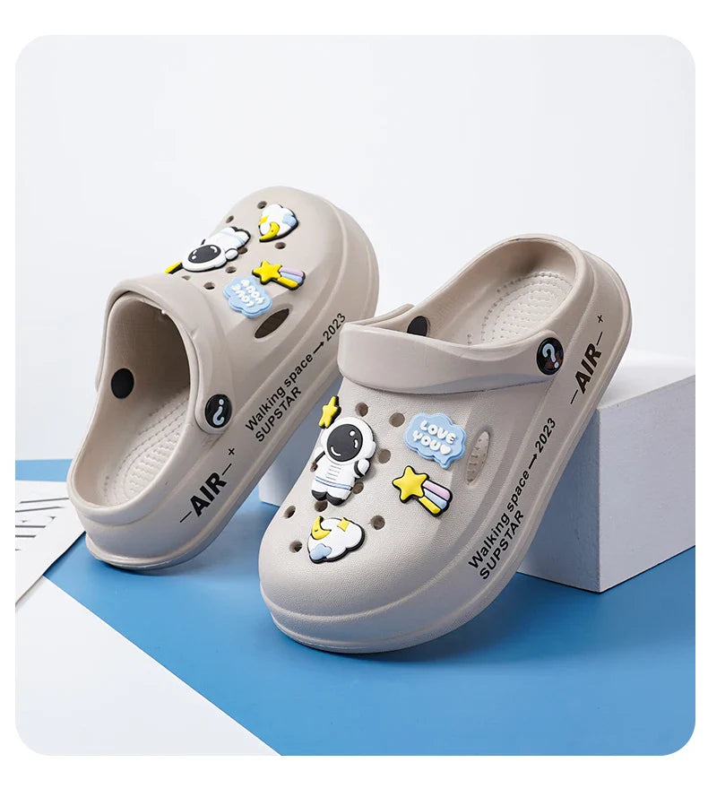 Kids Summer Sandals EVA Design Children Slippers Soft Non Slip Platform Slides Outdoor Garden Shoes High Quality Fashion Shoes