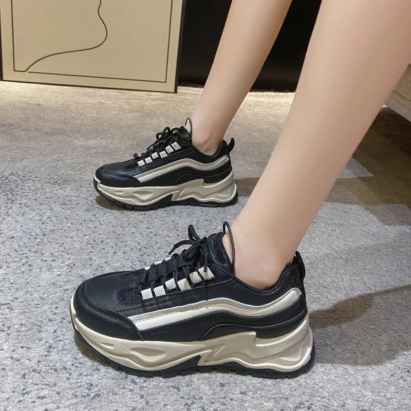 Women's Sneakers Trend Height Increasing Platform Shoes Breathable Casual Sports Shoes for Women Black Vulcanized Shoes Sneakers