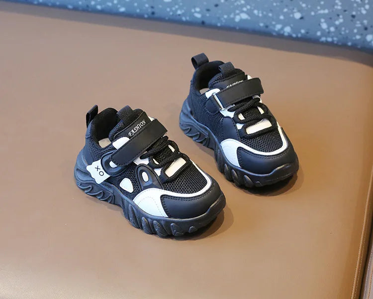 2025 New Spring Autumn Boys White Shoes Girls Breathable Mesh Casual Soft Sole Sneakers Kids Running Shoes Children Sports Shoes