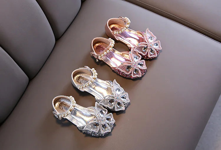 Girls Princess Sandals Kids Summer Children Wedding Party Shoes Performance Soft Flat Shoe Girls Dance Diamonds Butterfly Shoe