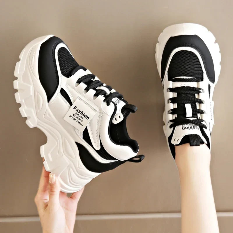 Women's White Platform Sneakers 2025 Spring Lace Up Thick Bottom Vulcanized Shoes Woman Breathable Non Slip Sports Shoes Ladies