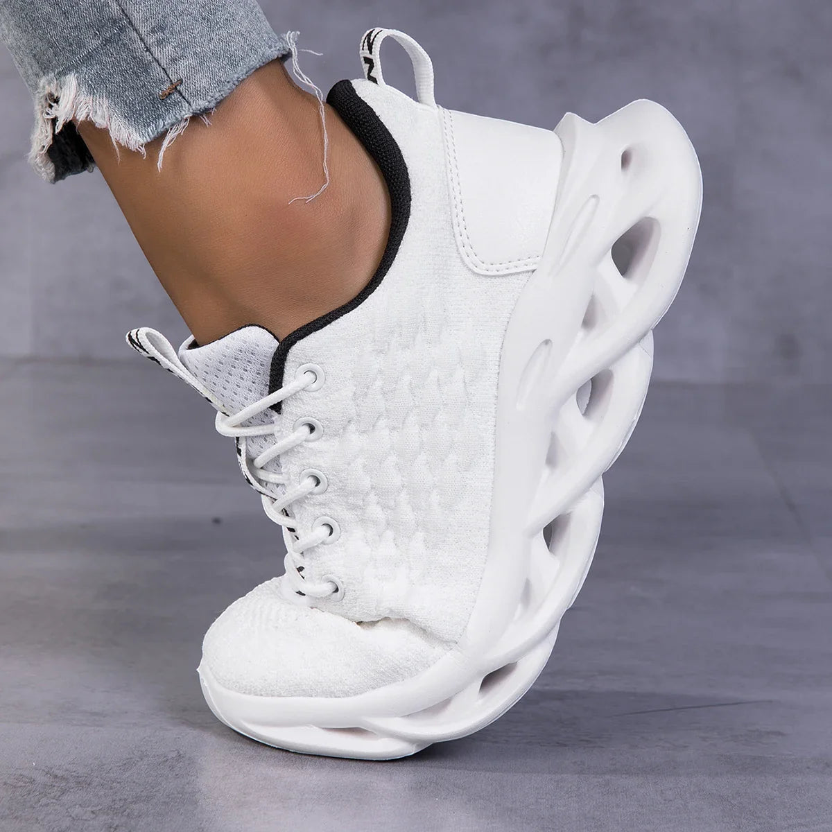 Women's Shoes Breathable Non-slip Casual Sneakers Lightweight Outdoor Comfortable Platform Walking Shoes