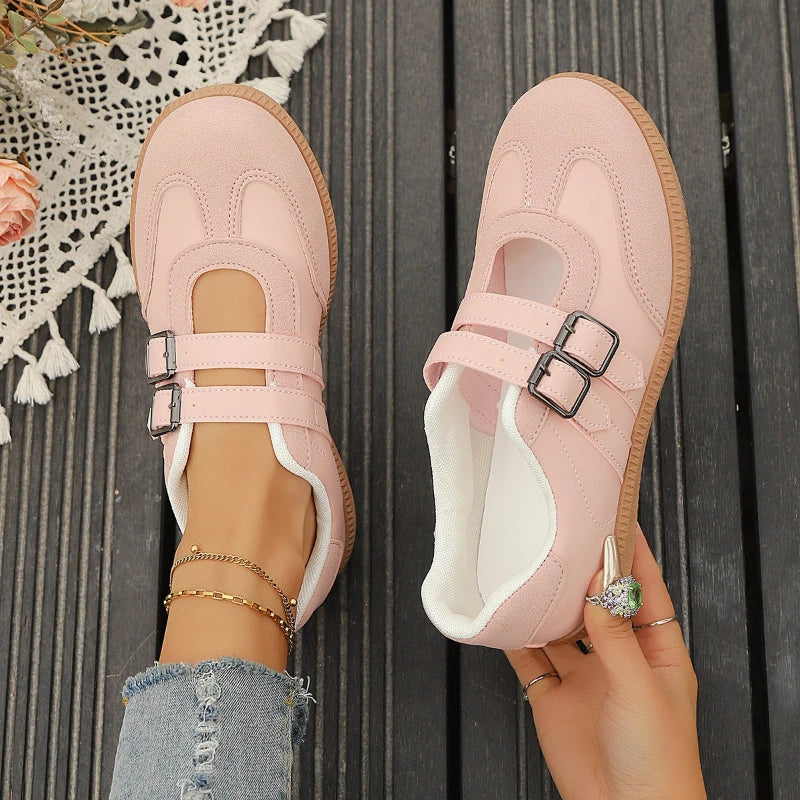 Women Sneakers Fashion Casual Flats Vulcanize Shoes Ladies Outdoor Walking Sneakers Women Breathable Comfortable Classical Shoes