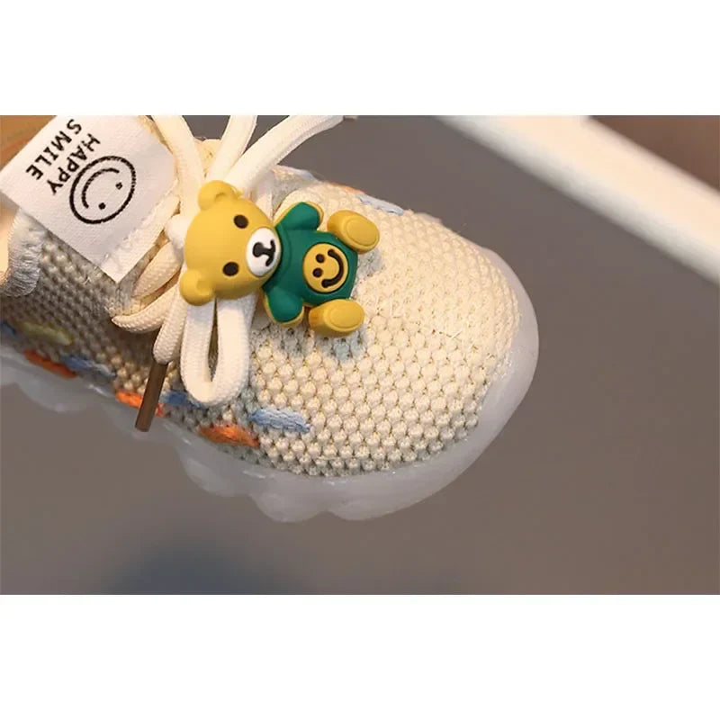 Fashion Children's Luminous Sneakers LED Flashing Shoes for Girls Baby Casual Shoes Spring Autumn Hot Sale Toddler Sports Shoes