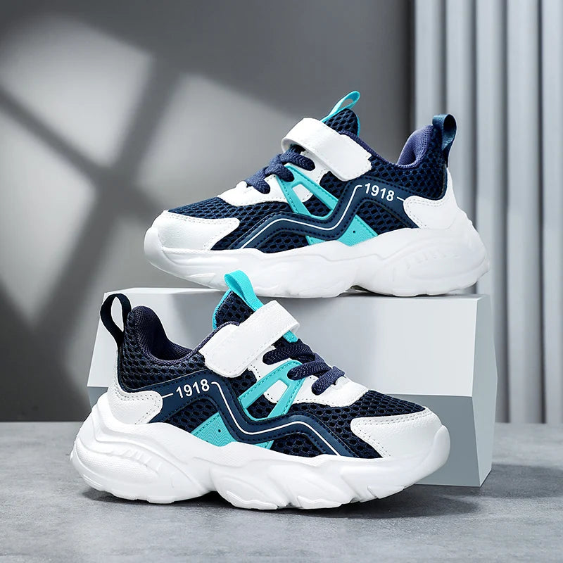Fashion Mesh Kids Running Shoes Youngsters Teens Casual Walking Students Sneakers Breathable Soft Children Outdoor Sports Tennis