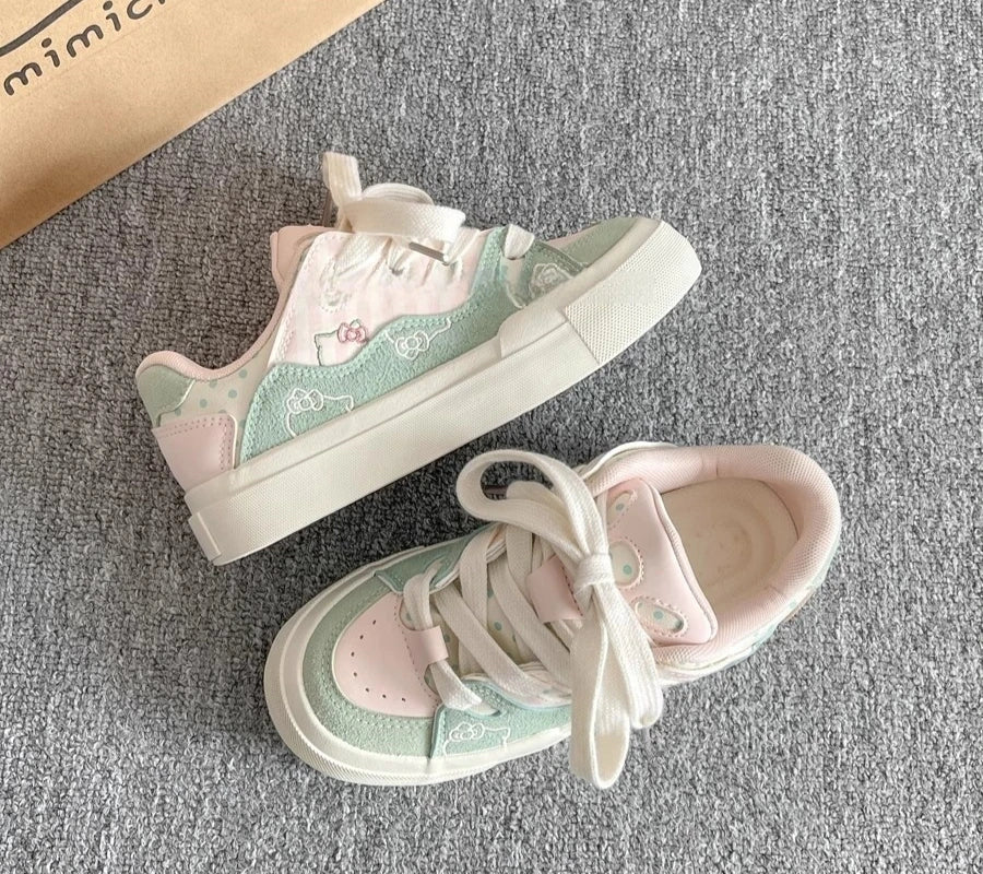 2025 New Women's Casual Flat-soled Sports Shoes Cute Patterns Trainers Ladies Sneakers Breathable Star Women Sneakers