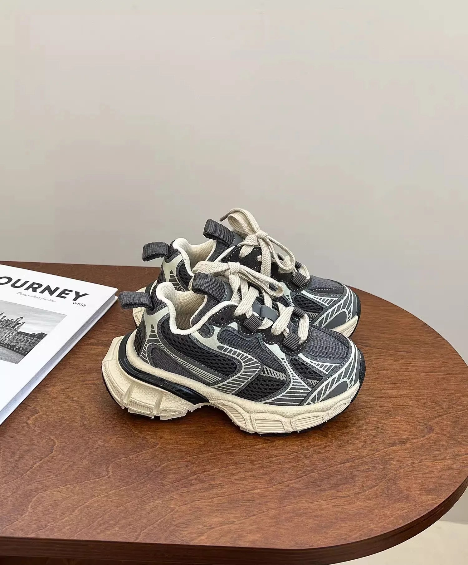 Children's Sneakers Chunky 2025 New Girls Basketball Shoes Fashion Versatile Kids Causal Boys Sports Shoes for School Breathable