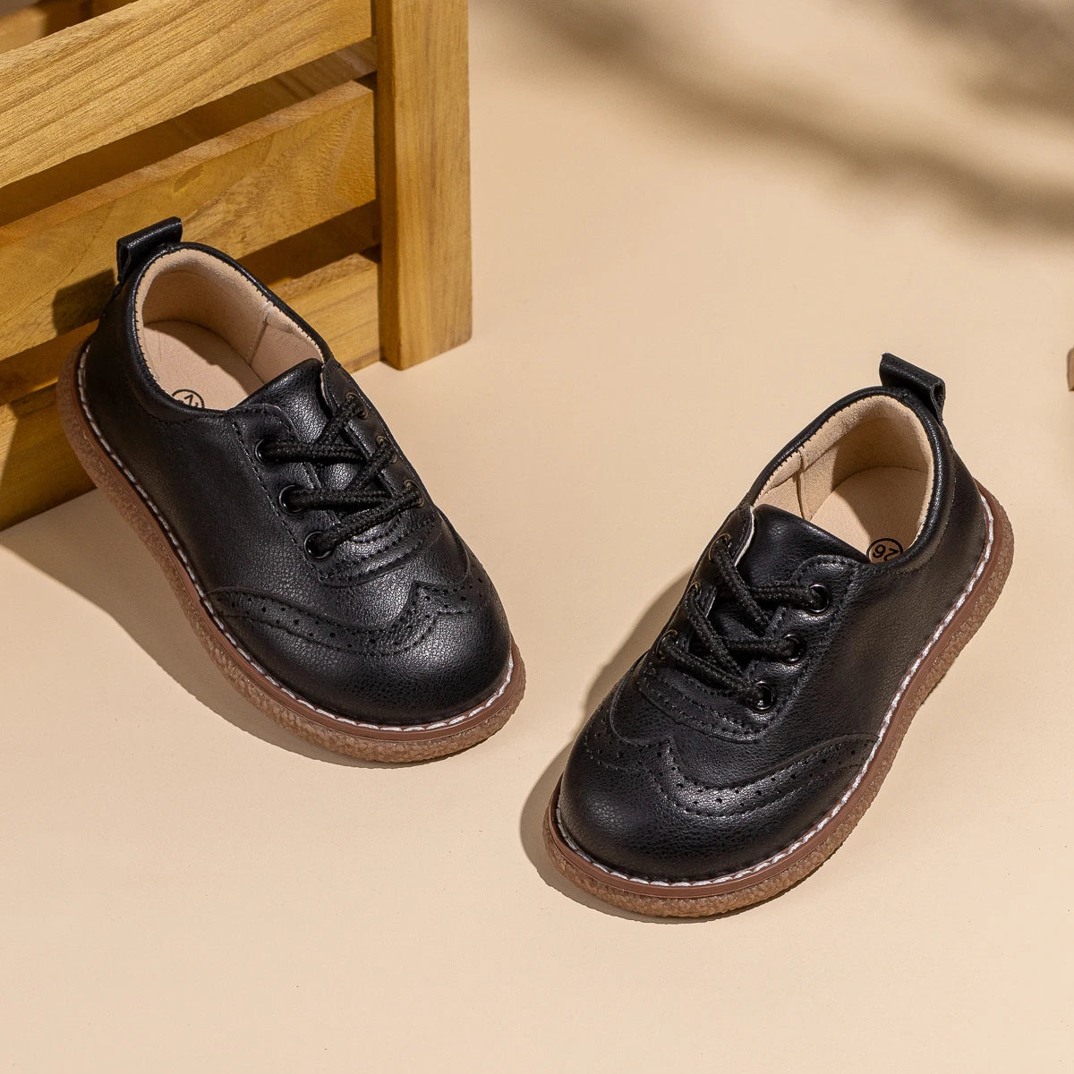 KIDSUN Children Retro Casual Leather Shoes Comfortable Breathable Rubber Soft Anti-Slip Flat Sole Lace Up Solid Color Flats Shoe