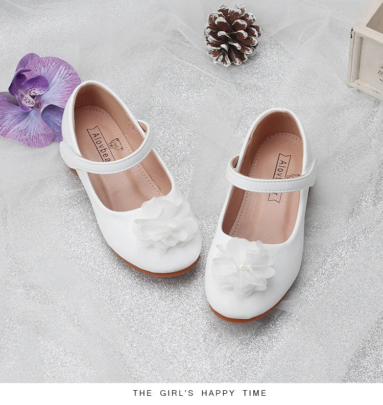 Children's shoes in spring and autumn new girls white Pearl flower Princess shoes fashion high heels wear-resistant and non-slip