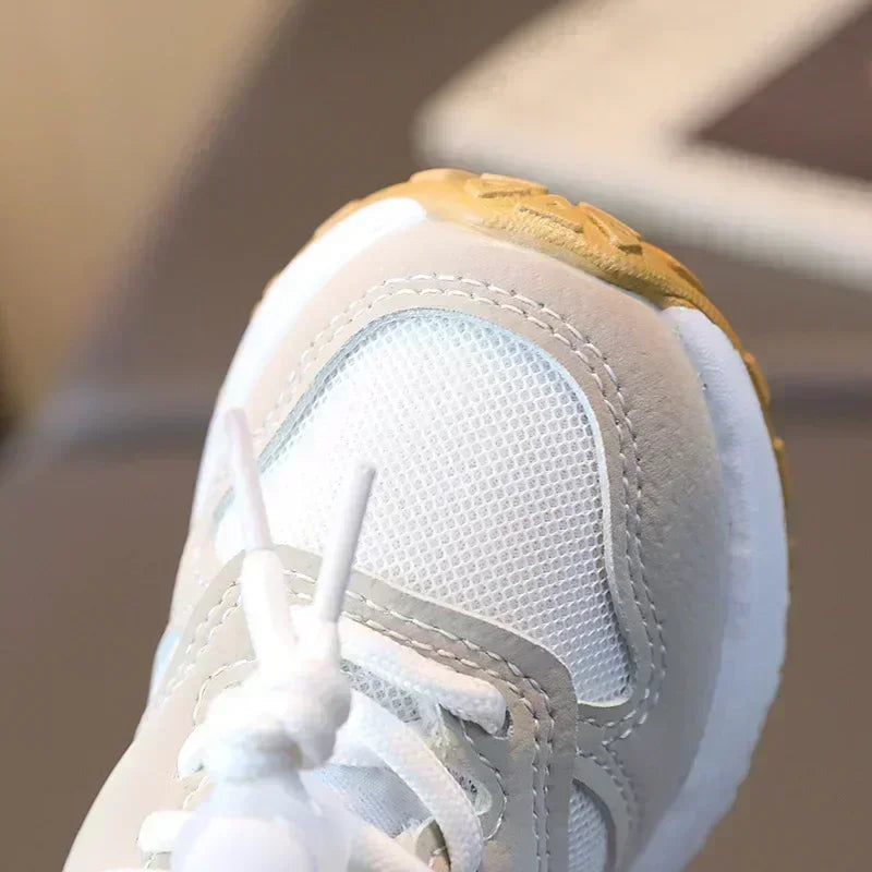 Boys and Girl's Sneakers Spring and Autumn Children's Sport Shoes Baby Kids Soft Bottom Outdoor Shoes  Breathable Walking Shoes