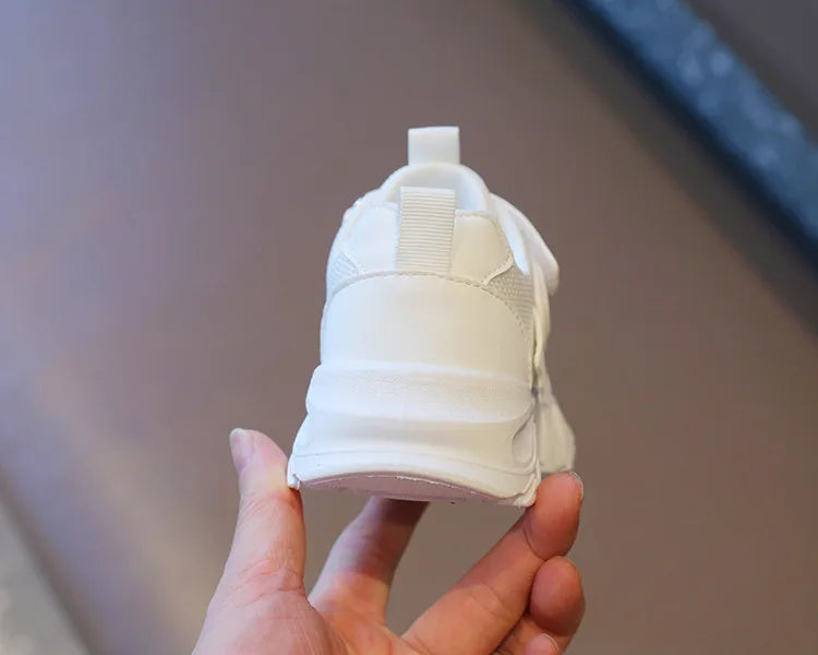 2025 New Spring Autumn Boys White Shoes Girls Breathable Mesh Casual Soft Sole Sneakers Kids Running Shoes Children Sports Shoes