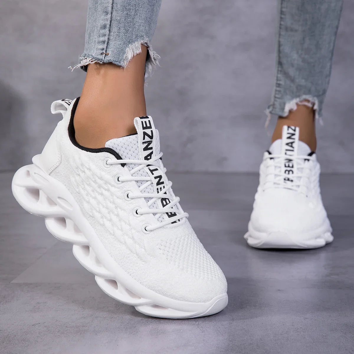 Women's Shoes Breathable Non-slip Casual Sneakers Lightweight Outdoor Comfortable Platform Walking Shoes