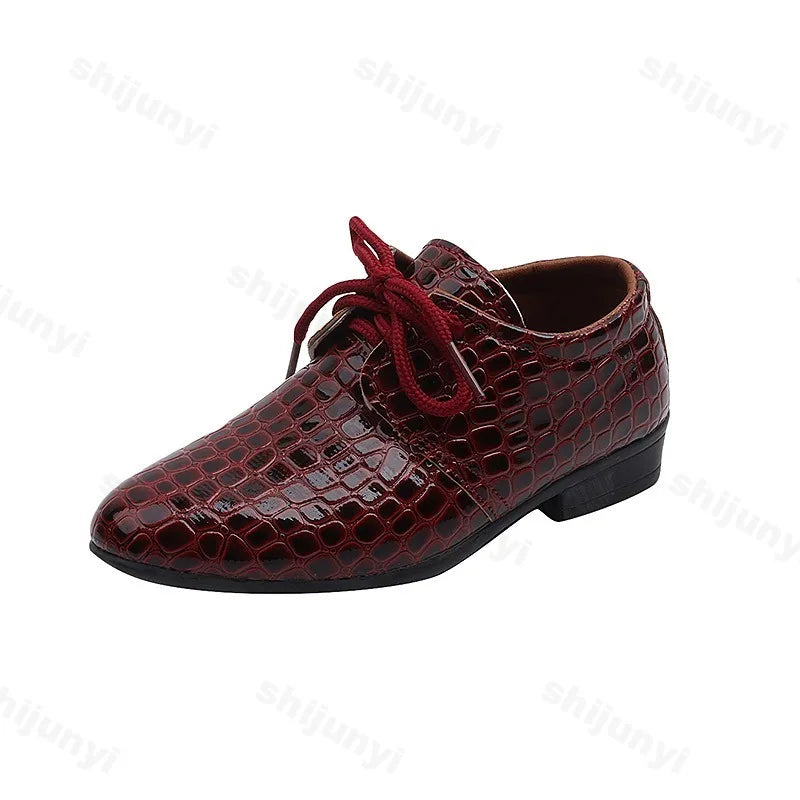 Children Boys Leather Shoes 2025 New Retro Fashion Lace Up Pointed Toe Dress Shoes Uniform Kids Oxford Performance Flats Shoes