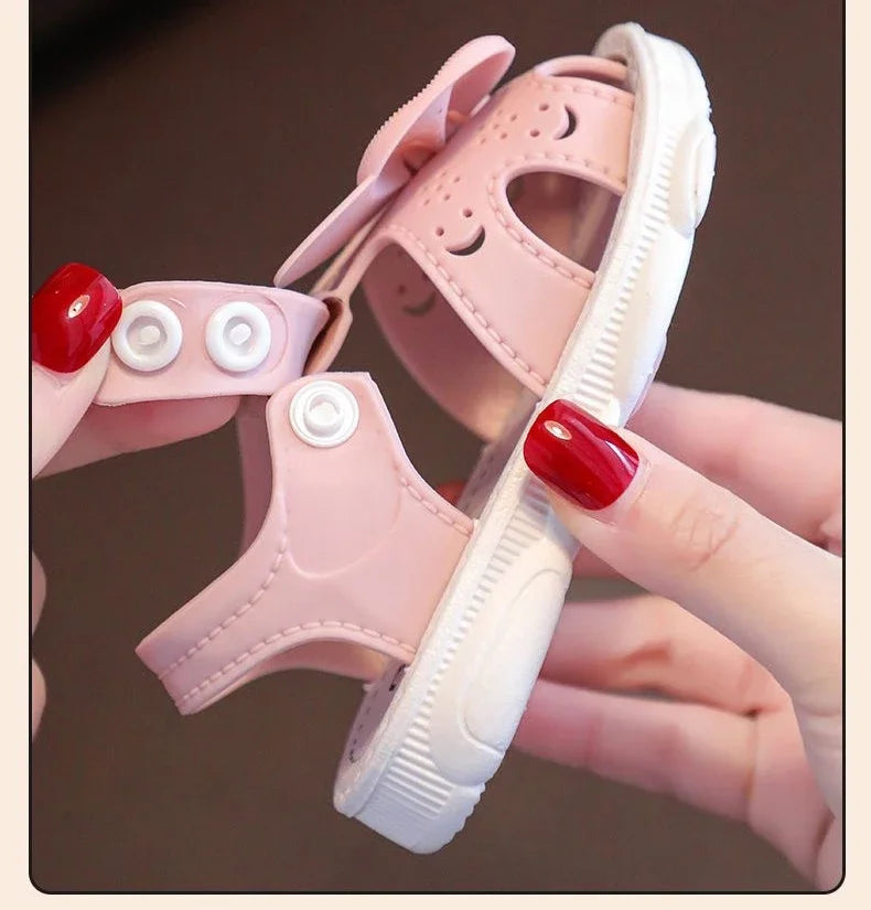 New Summer Aged 0-3 Cute Bow Rhinestone Baby Shoes For Girls Non-Slip Soft-Soled Children Toddler Kids Sandals With Covered Toes