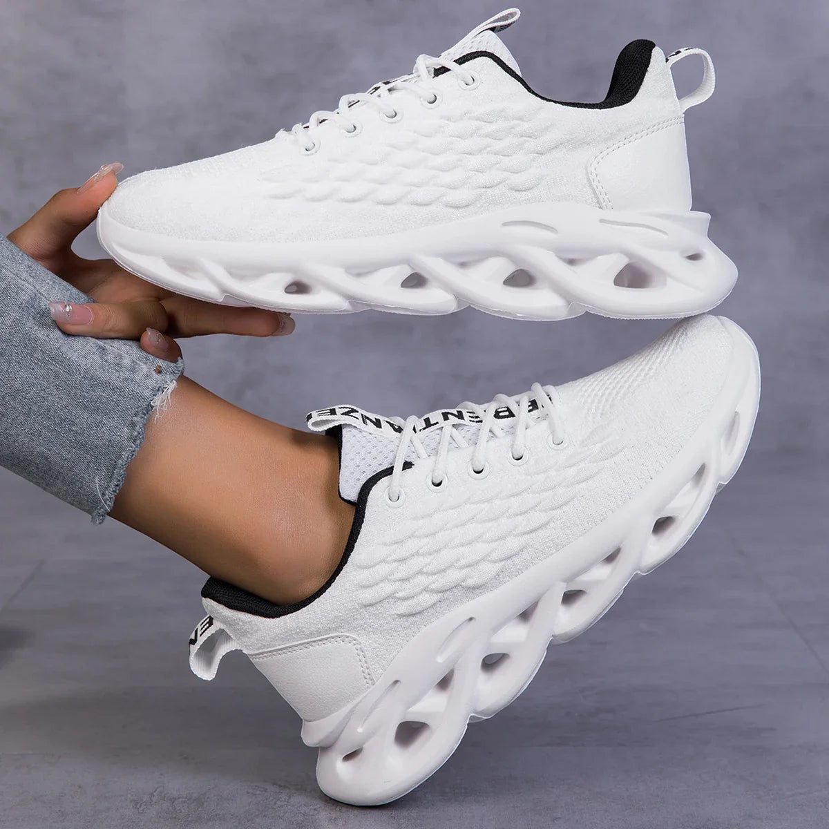 Women's Shoes Breathable Non-slip Casual Sneakers Lightweight Outdoor Comfortable Platform Walking Shoes