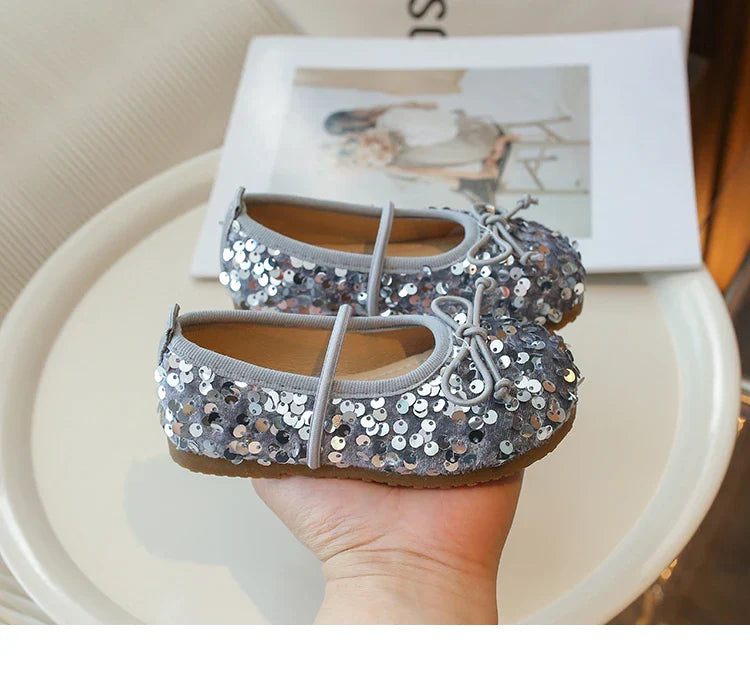 Girls' Shoes 2025 Spring New Fashion Little Girl Sequin Princess Shoes Soft Sole Girls' Shallow Mouth Single Shoes Breathable