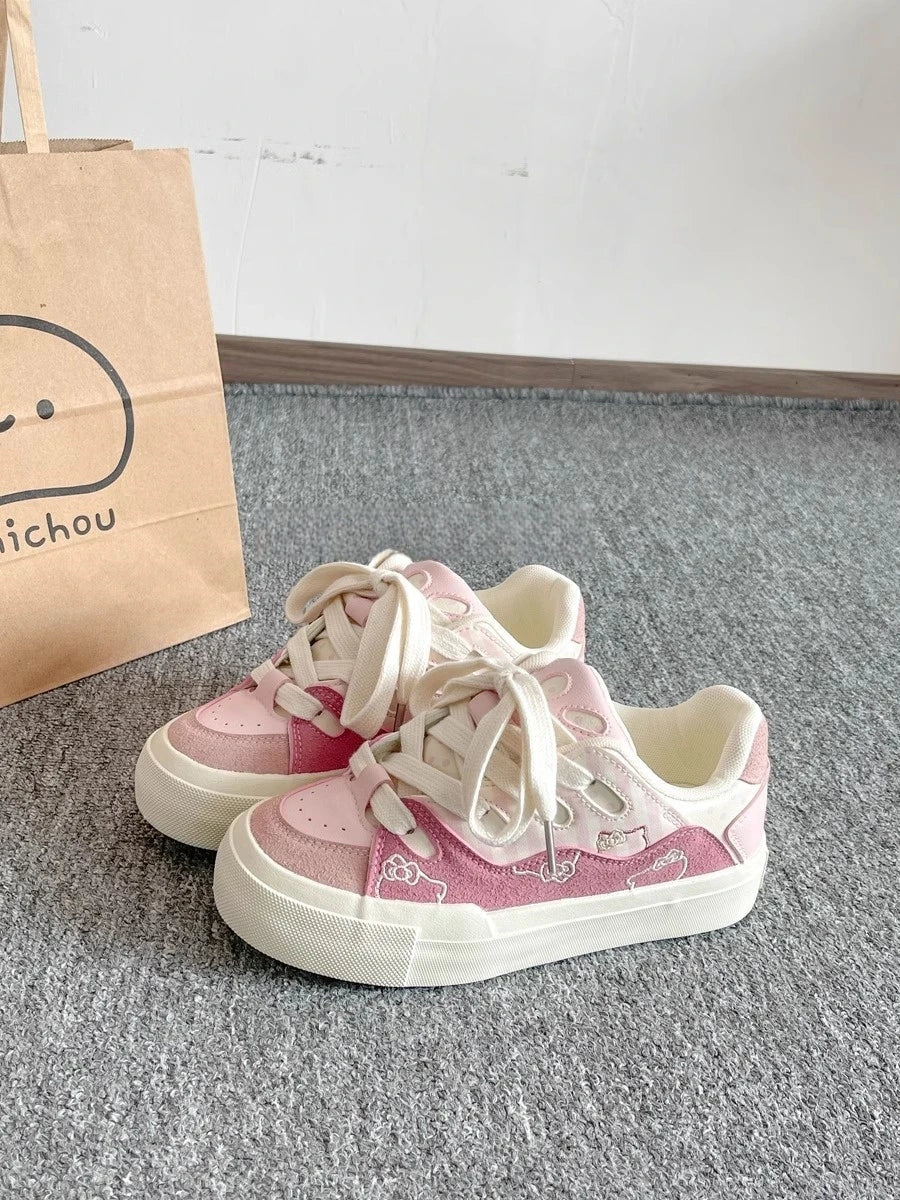 2025 New Women's Casual Flat-soled Sports Shoes Cute Patterns Trainers Ladies Sneakers Breathable Star Women Sneakers