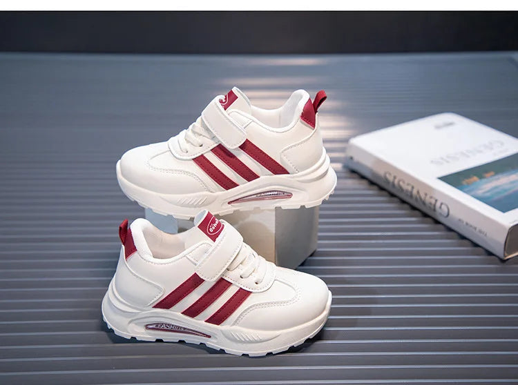 2026 New Spring Fall Sport Shoes for Boys Fashion Patchwork Stripes Dad Sneakers for Girls Black Khaki Gray Kids Trainers