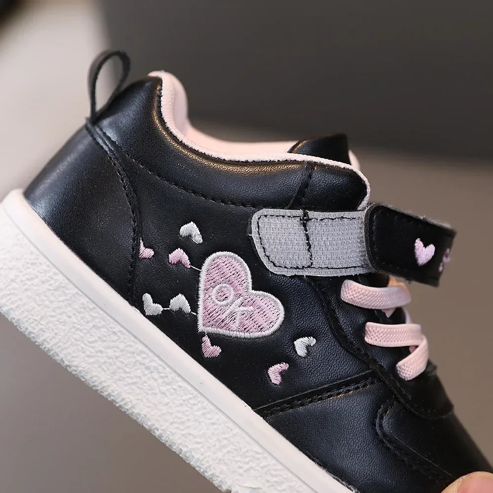 Children's Sports Shoes 2024 Spring and Autumn New Cute Girls' Sneakers Versatile Soft Breatheable Hook & Loop Fashion Kids Shoe