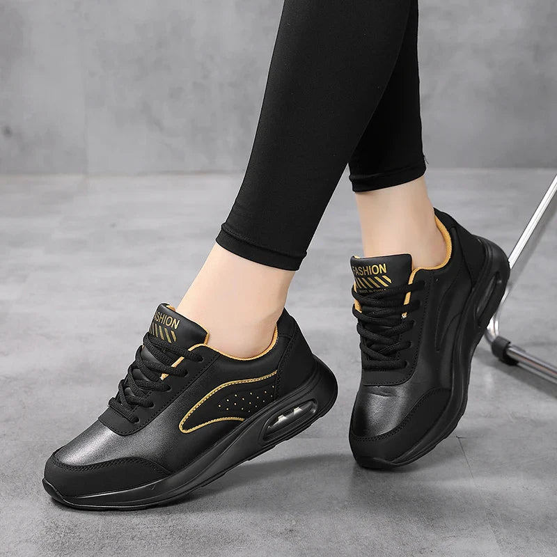 2025 New Women's Fashionable Sneakers Leather Women's Casual Shoes Lace Up Flat Shoes Ladies Lightweight Fitness Walking Shoes
