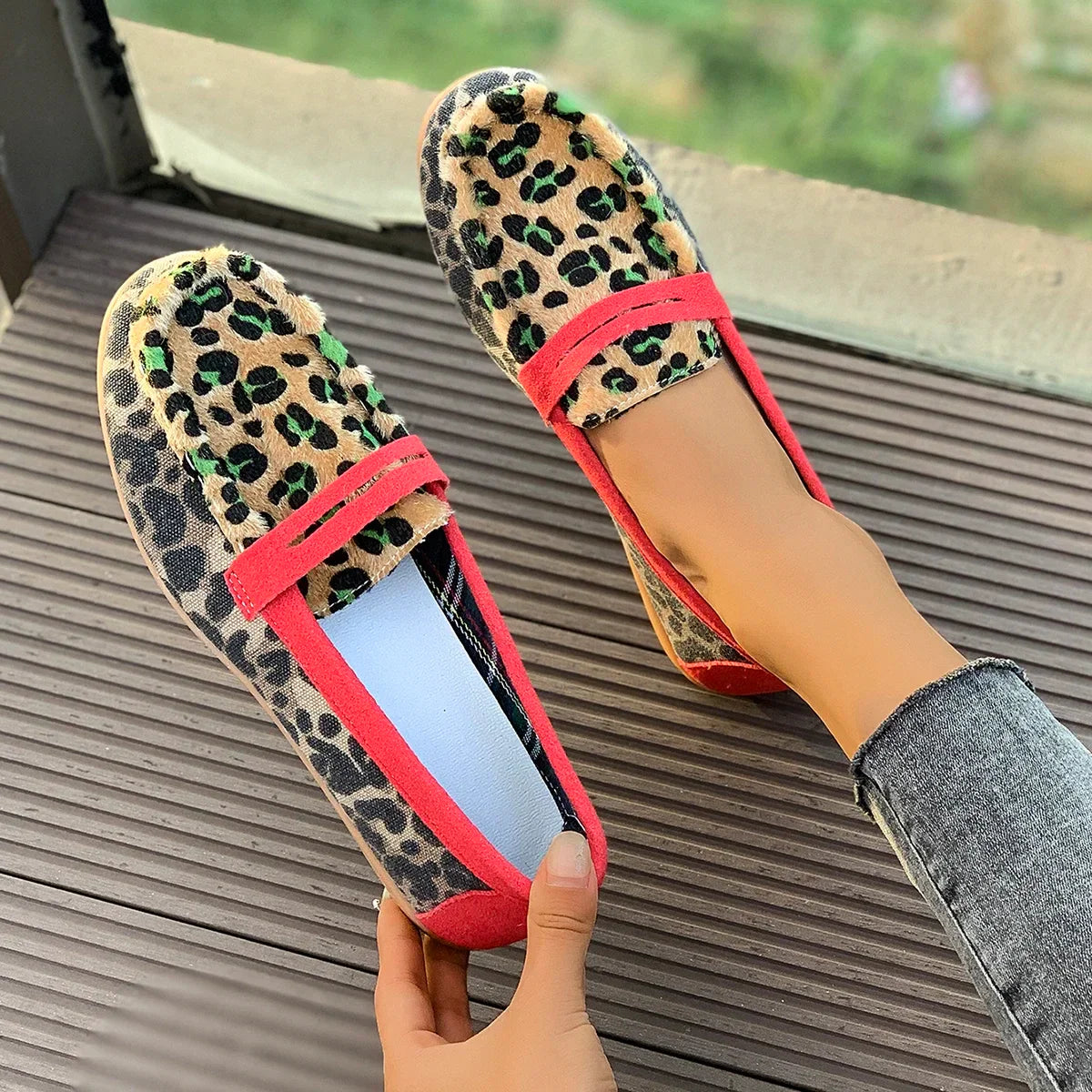 Women Flats Shoes Spring Autumn New Fashion Comfortable Elegant Sneakers Women Leopard Print Wear-Resistant Single Shoes Women