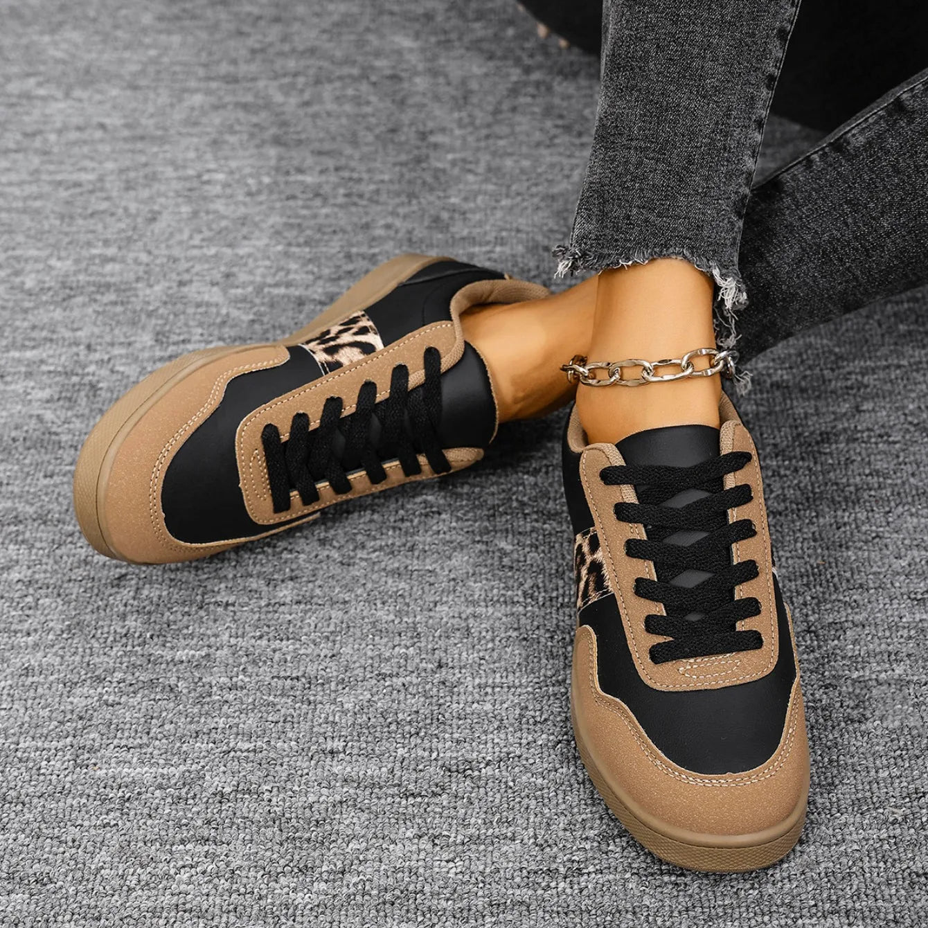 Women Sneakers 2025 New Fashion Luxury Designer Shoes for Women Brand Classical Outdoor Casual Sneakers Women Zapatos De Mujer