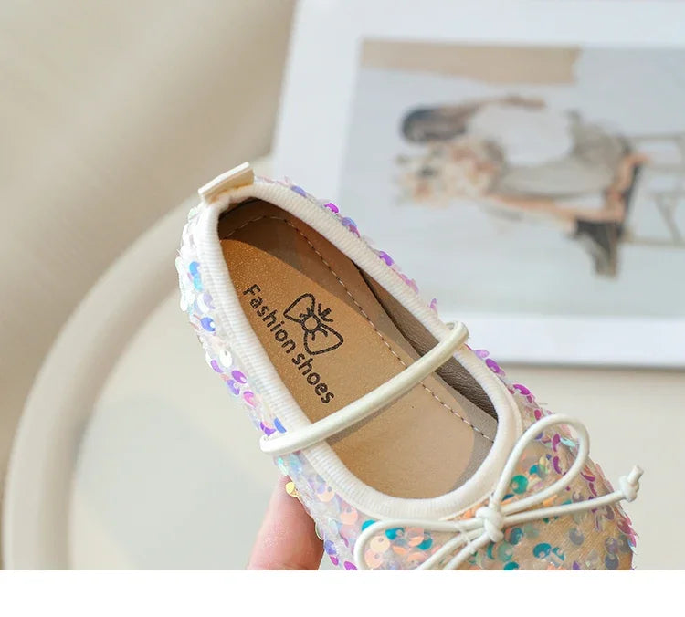 Girls' Shoes 2025 Spring New Fashion Little Girl Sequin Princess Shoes Soft Sole Girls' Shallow Mouth Single Shoes Breathable