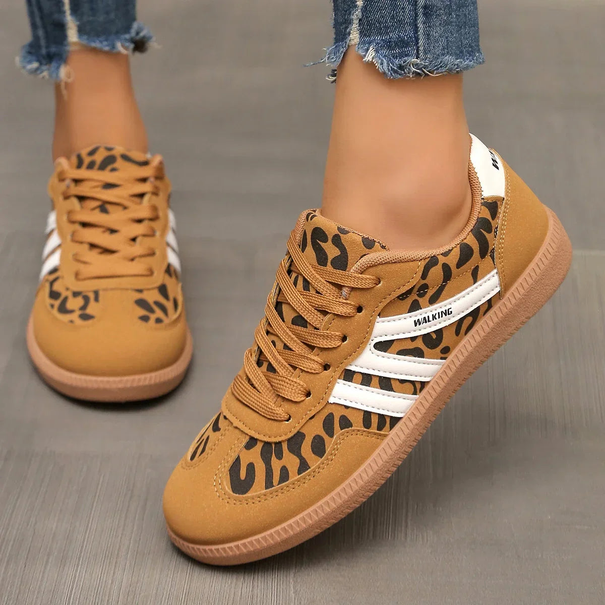 Women Sneakers Spring New Luxury Flat Loafers Comfortable Slip on Soft Female Sneakers Lightweight Outdoor Shoes for Women