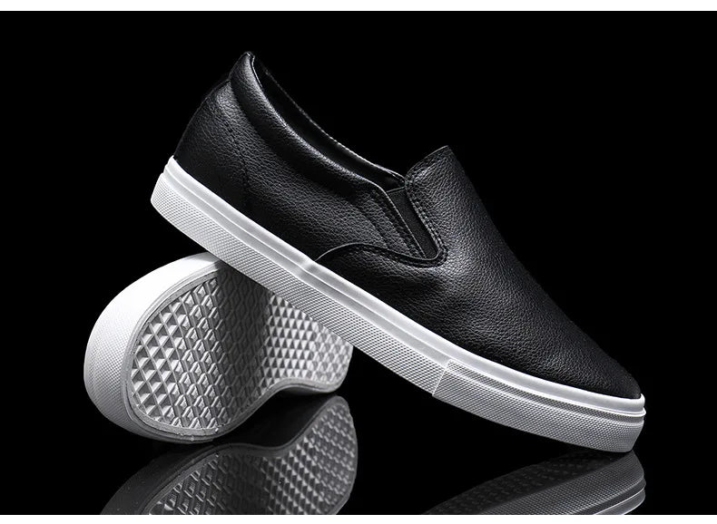 New Shoes for Men Leather Casual Shoes Spring Fashion Concise Flat Shoes 2 Colors Slip-on Loafers   (Available)