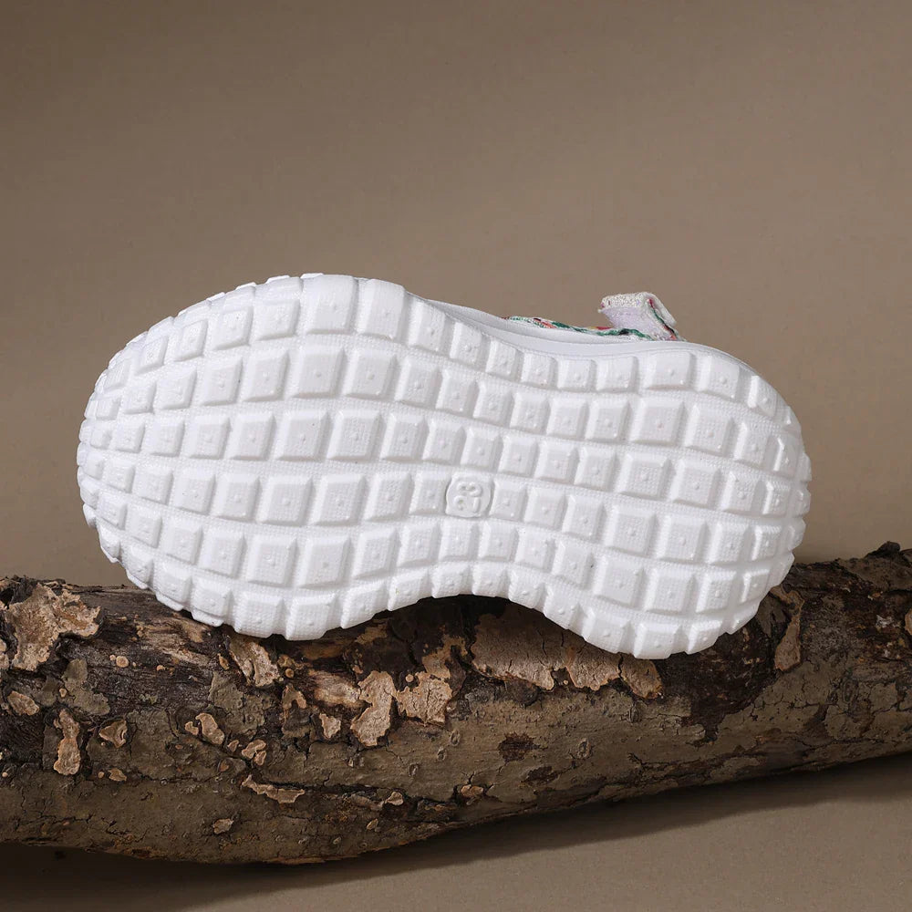 2025 New Summer Kids Sandals For Girls Mesh Flower Breathable Children Sport Shoes Soft Sole Toddler Girls Sandals Beach EU21-30