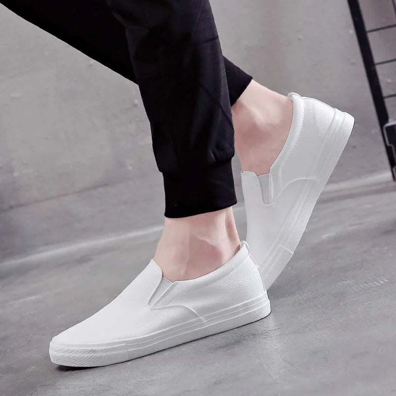 New Shoes for Men Leather Casual Shoes Spring Fashion Concise Flat Shoes 2 Colors Slip-on Loafers   (Available)